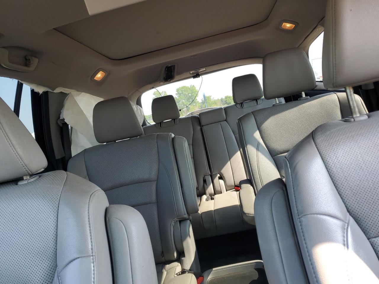 2016 Honda Pilot Elite VIN: 5FNYF6H09GB044857 Lot: 64362735