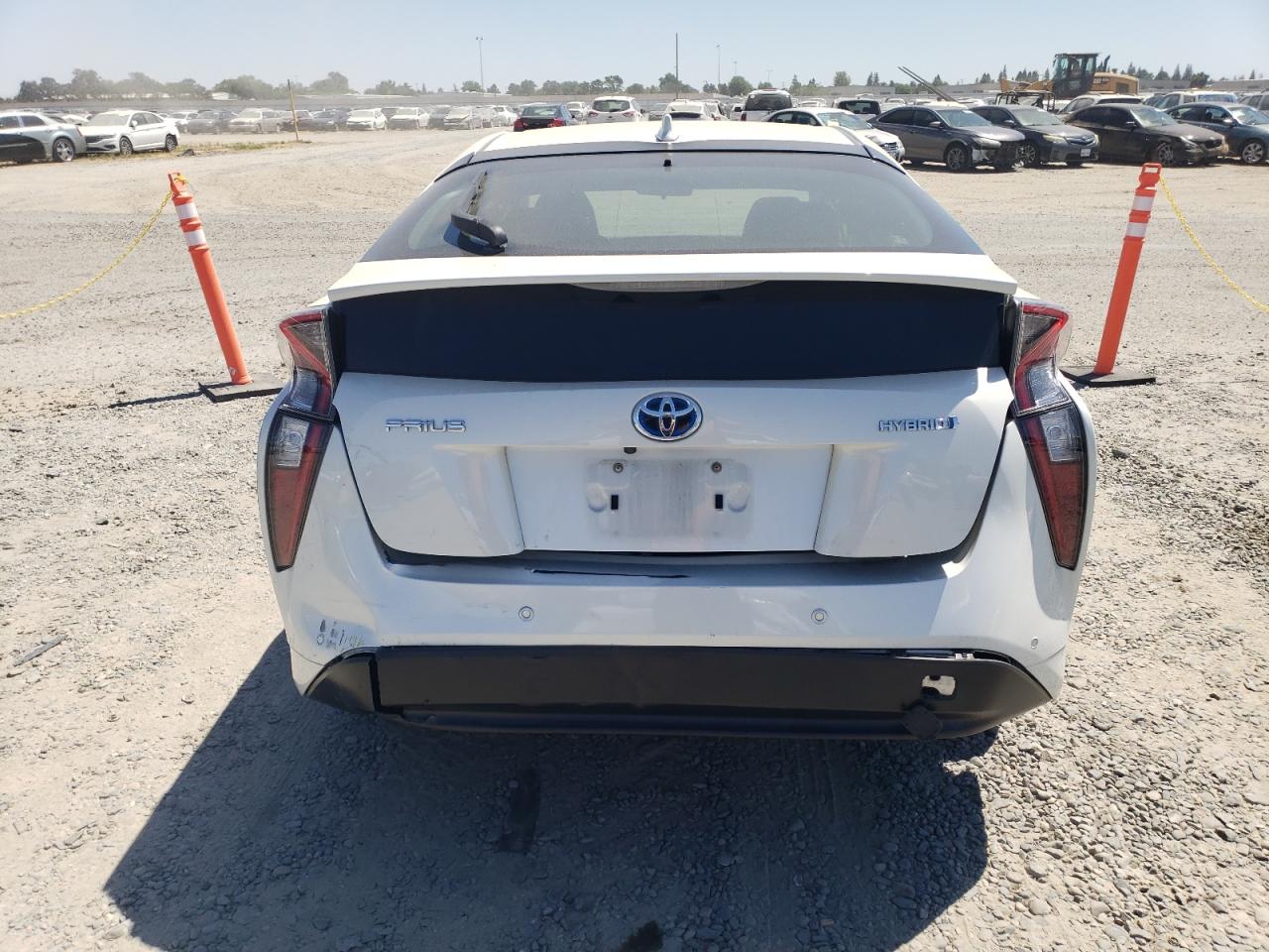 2018 Toyota Prius VIN: JTDKARFU1J3066190 Lot: 65312105