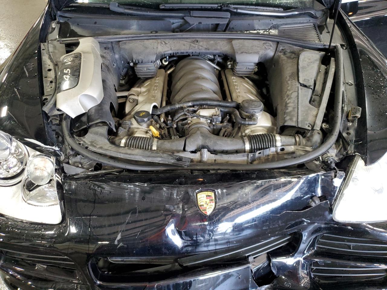 2004 Porsche Cayenne S VIN: WP1AB29P64LA76724 Lot: 63782545