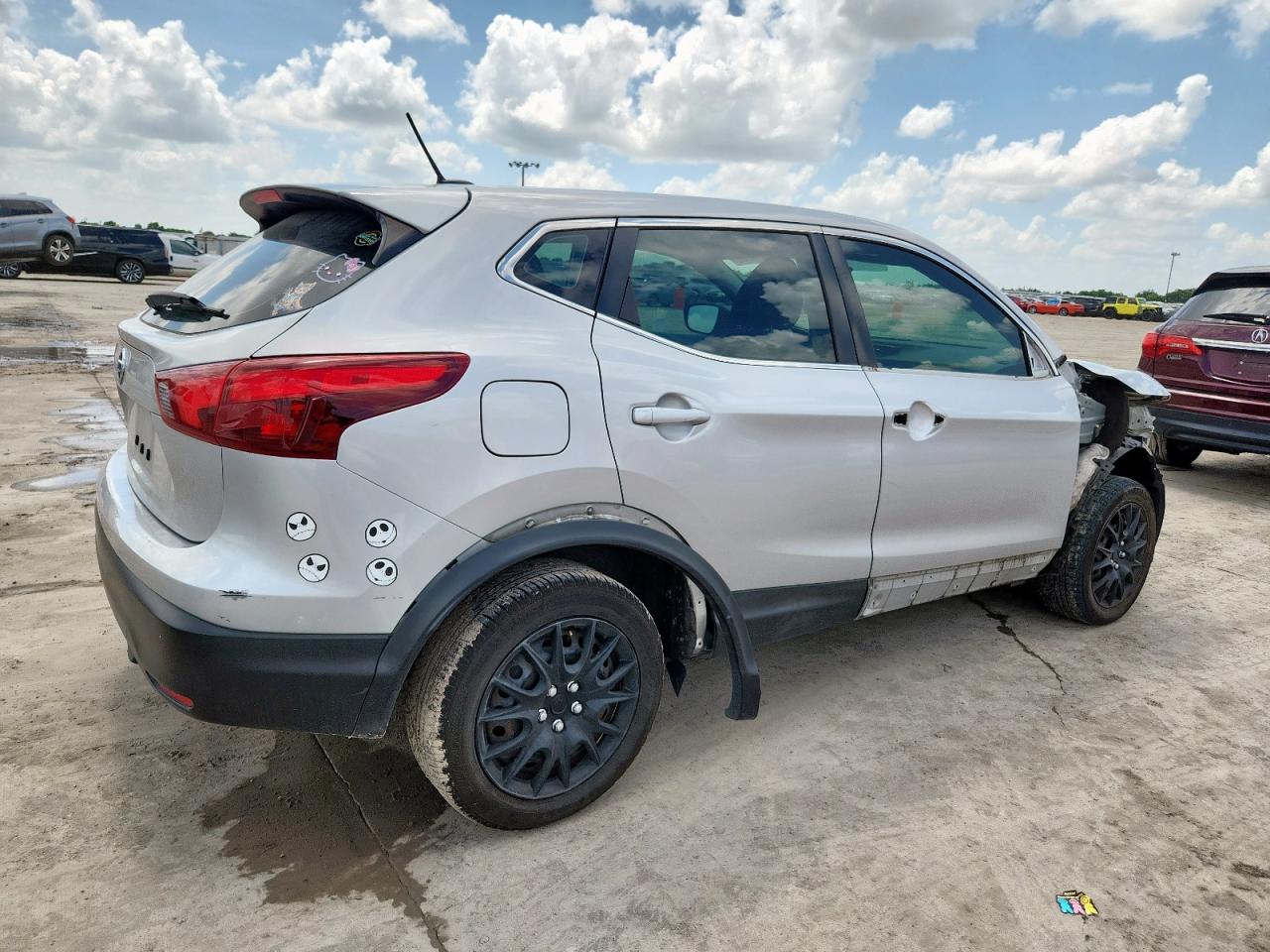 2019 Nissan Rogue Sport S VIN: JN1BJ1CP4KW236576 Lot: 64810395