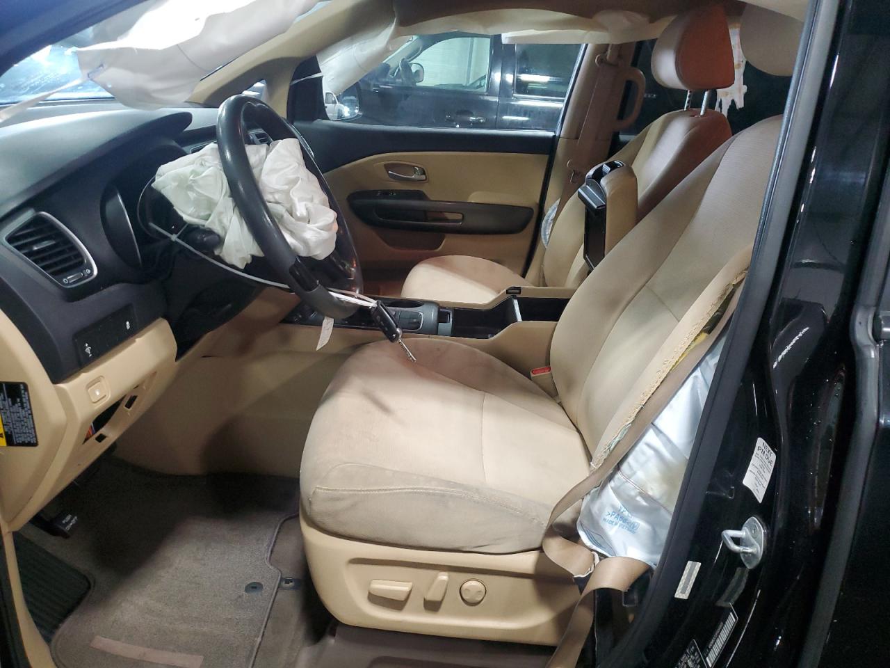 2015 Kia Sedona Lx VIN: KNDMB5C13F6040611 Lot: 66686765