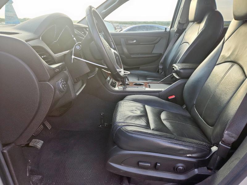  CHEVROLET TRAVERSE 2014 Srebrny