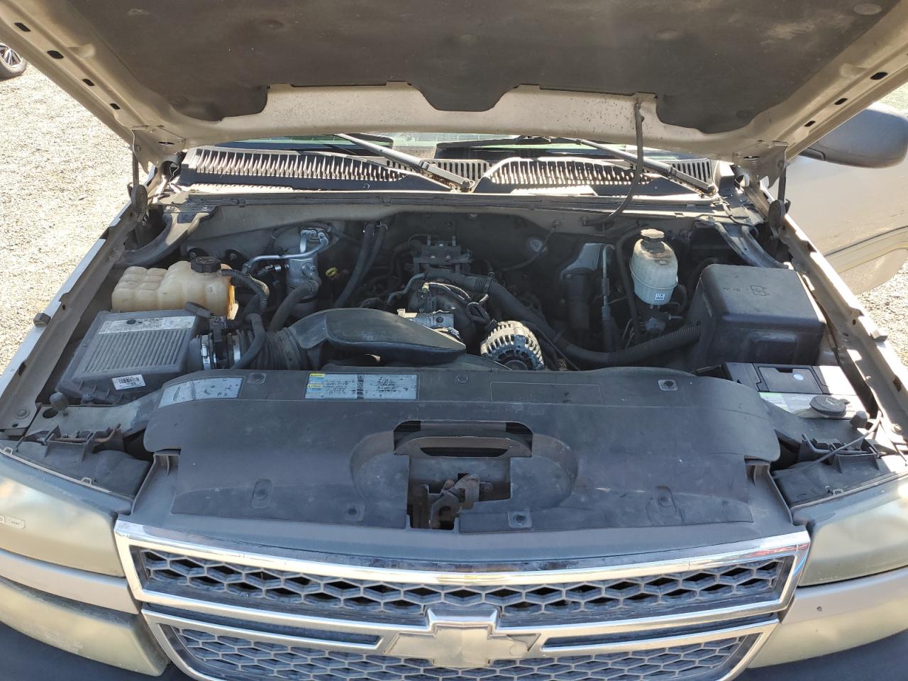 2005 Chevrolet Silverado C2500 Heavy Duty VIN: 1GCHC29U55E114775 Lot: 65018165