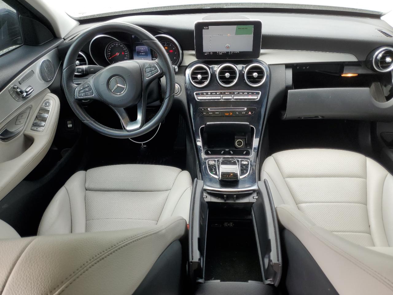 2016 Mercedes-Benz C 300 4Matic VIN: 55SWF4KB6GU136545 Lot: 63806425