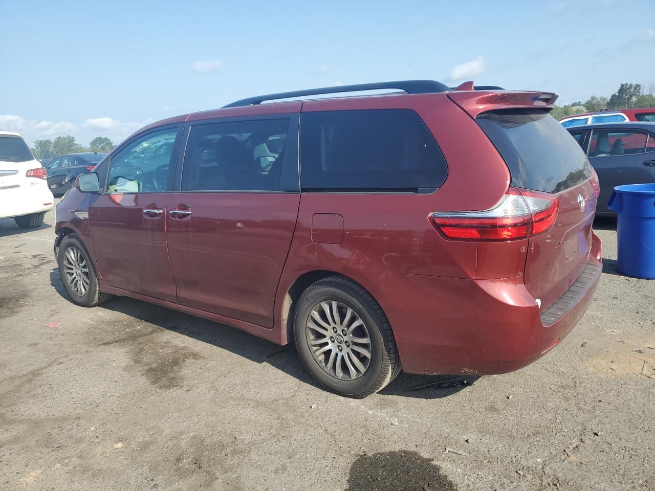 2020 Toyota Sienna Xle VIN: 5TDYZ3DC6LS054533 Lot: 66118165
