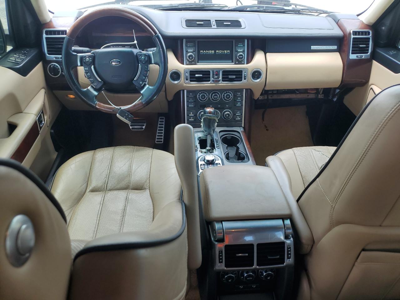 SALMF1E48BA335823 2011 Land Rover Range Rover Hse Luxury