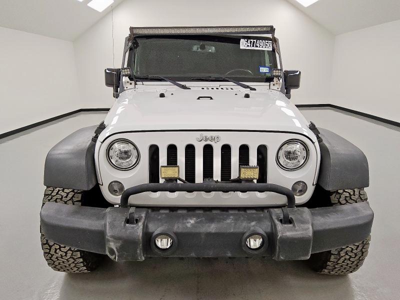  JEEP WRANGLER 2017 Белы