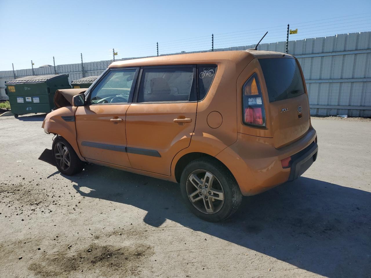 2011 Kia Soul + VIN: KNDJT2A29B7259071 Lot: 66334525