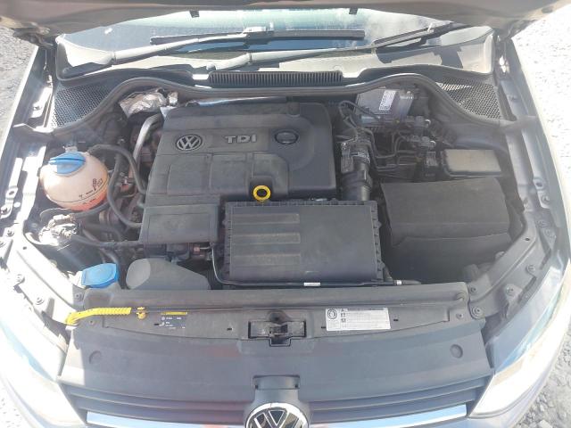 2015 VOLKSWAGEN POLO SE