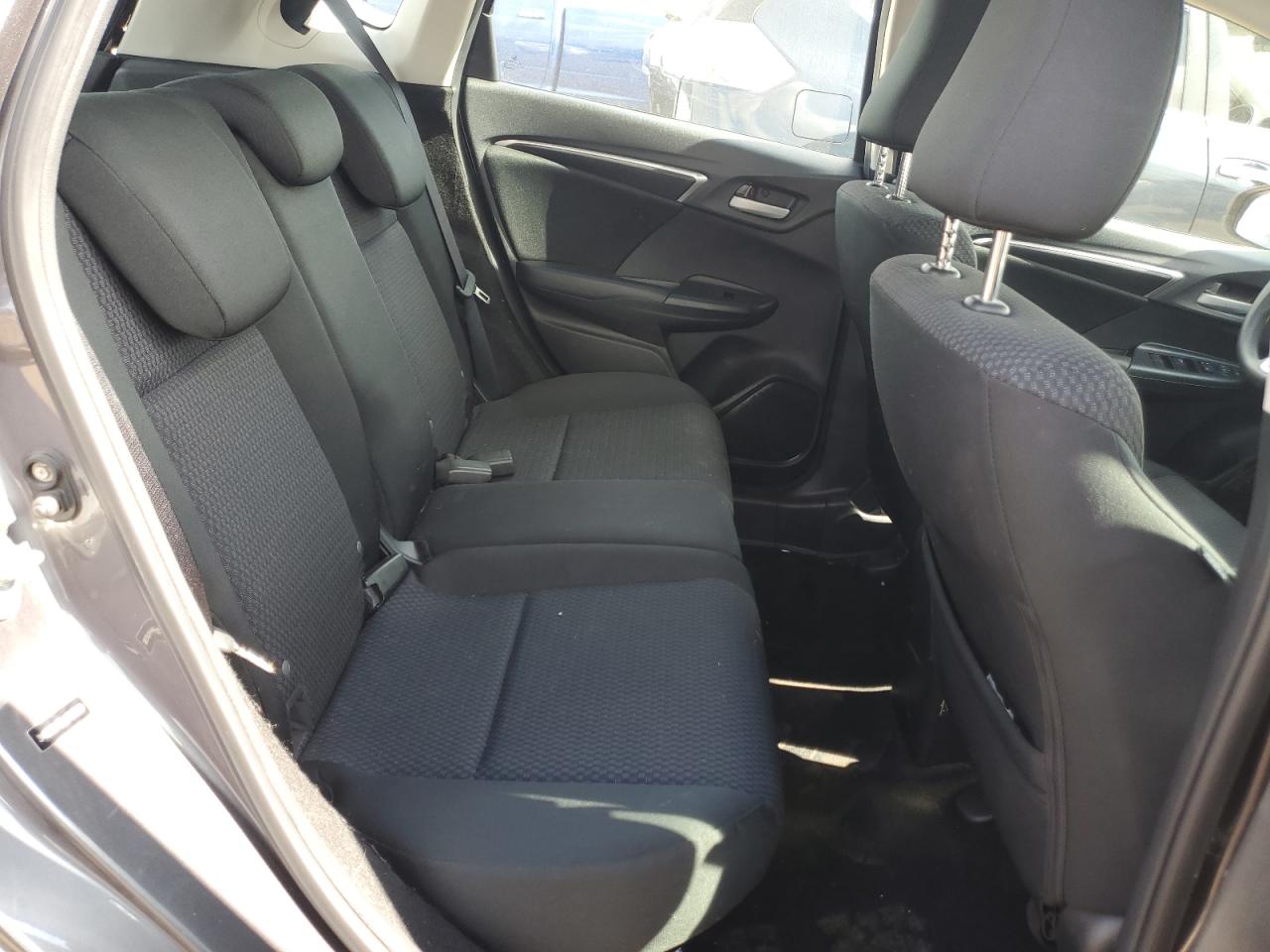 2020 Honda Fit Lx VIN: 3HGGK5H45LM725996 Lot: 65141725