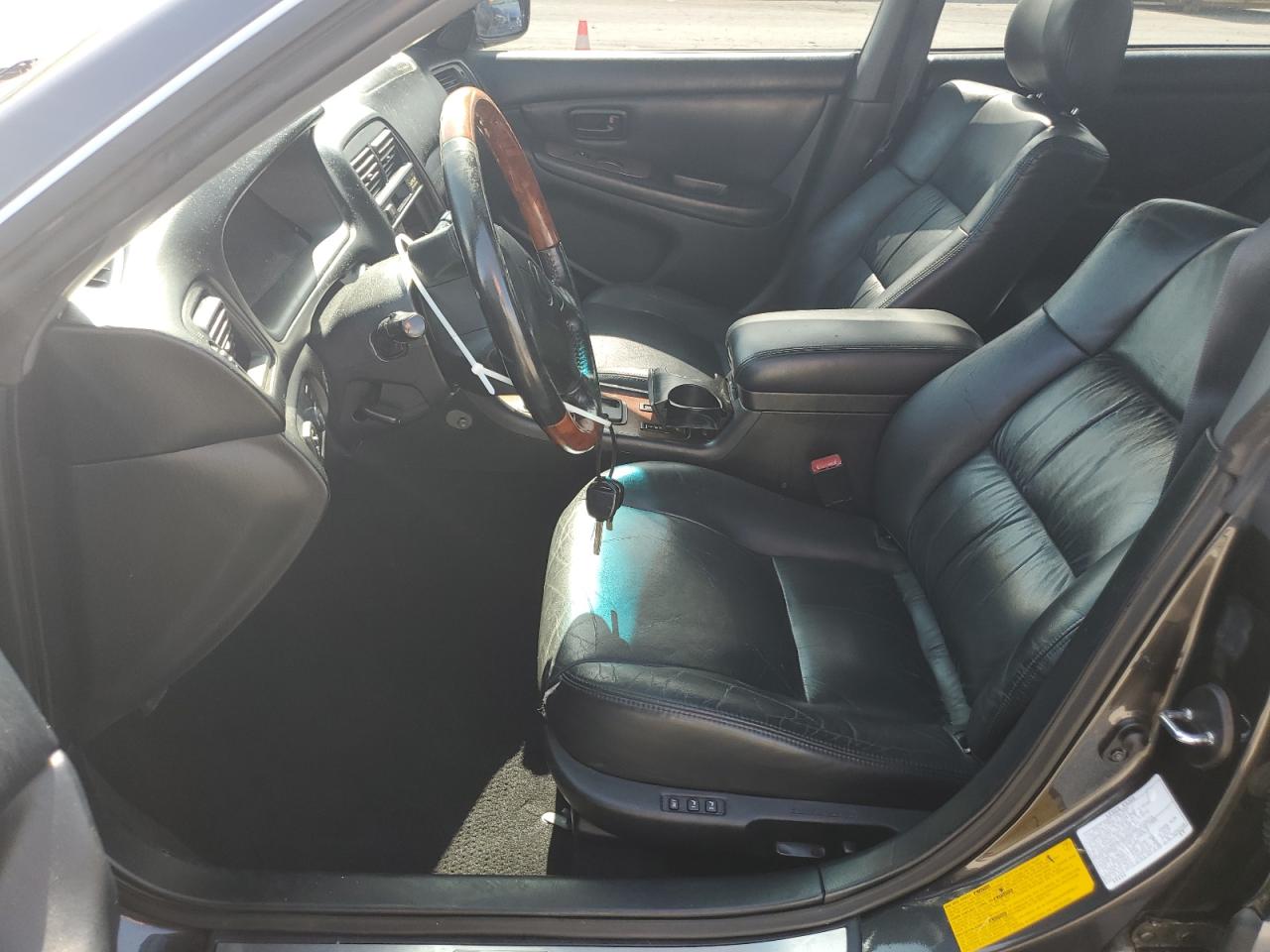 2001 Lexus Es 300 VIN: JT8BF28G310330879 Lot: 64079045