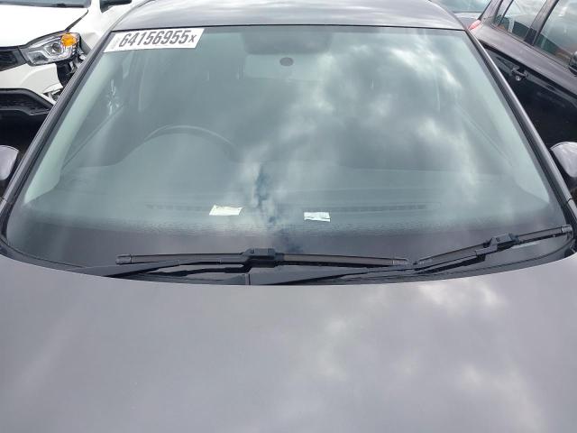 2011 VOLKSWAGEN POLO SE TD