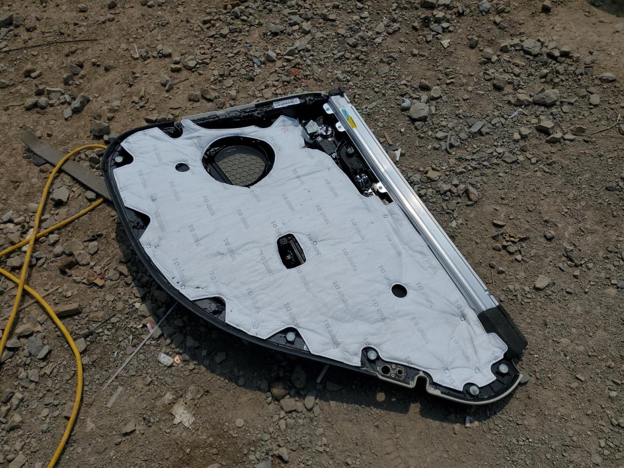 2017 Genesis G80 Base VIN: KMHGN4JE4HU187101 Lot: 63847385