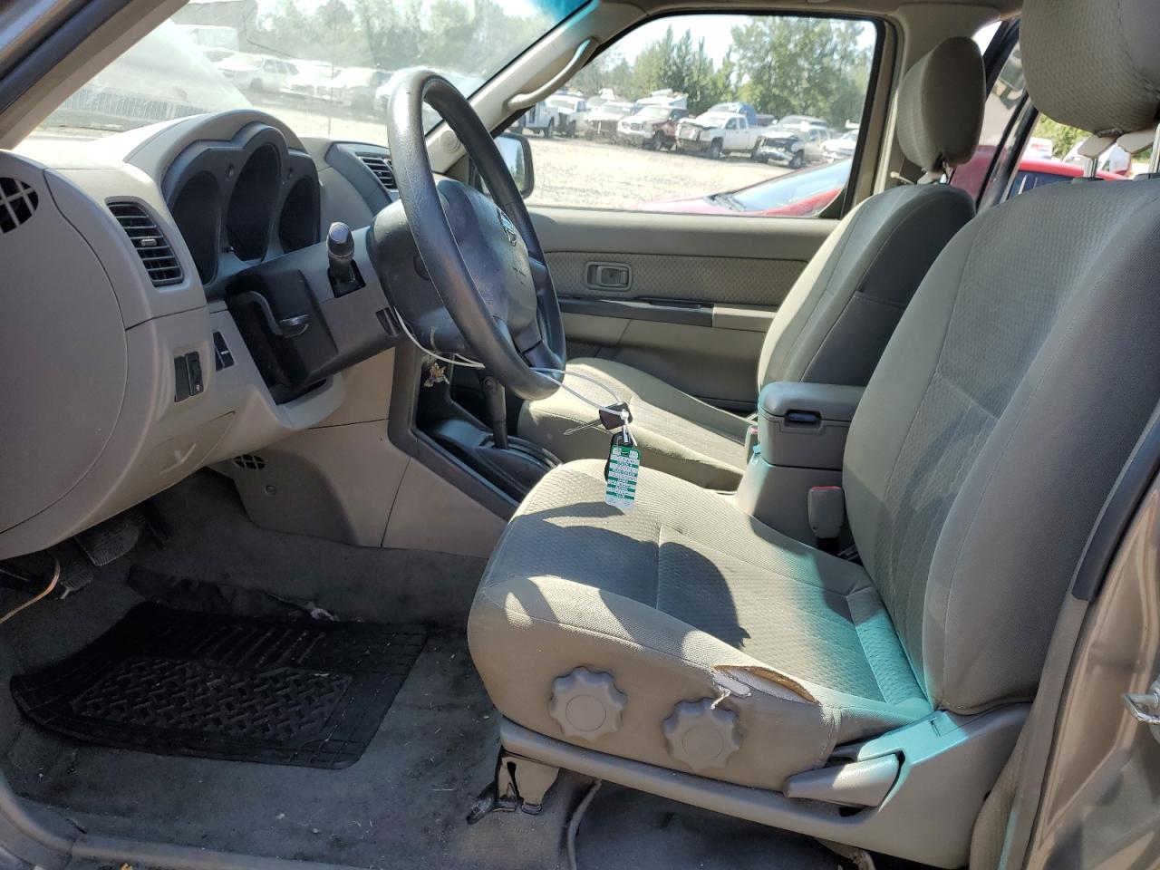 2004 Nissan Xterra Xe VIN: 5N1ED28T94C681425 Lot: 65258755