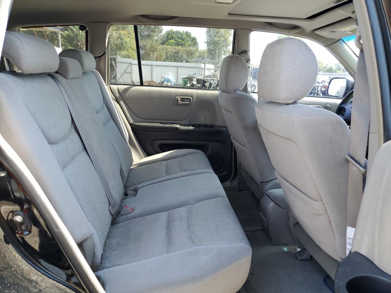 2001 Toyota Highlander VIN: JTEGF21A810009820 Lot: 64680995