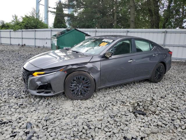 NISSAN ALTIMA SV 2025