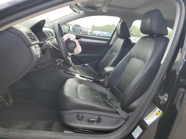 Sedans VOLKSWAGEN PASSAT 2013 Black
