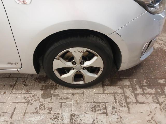 2016 KIA CARENS SR7
