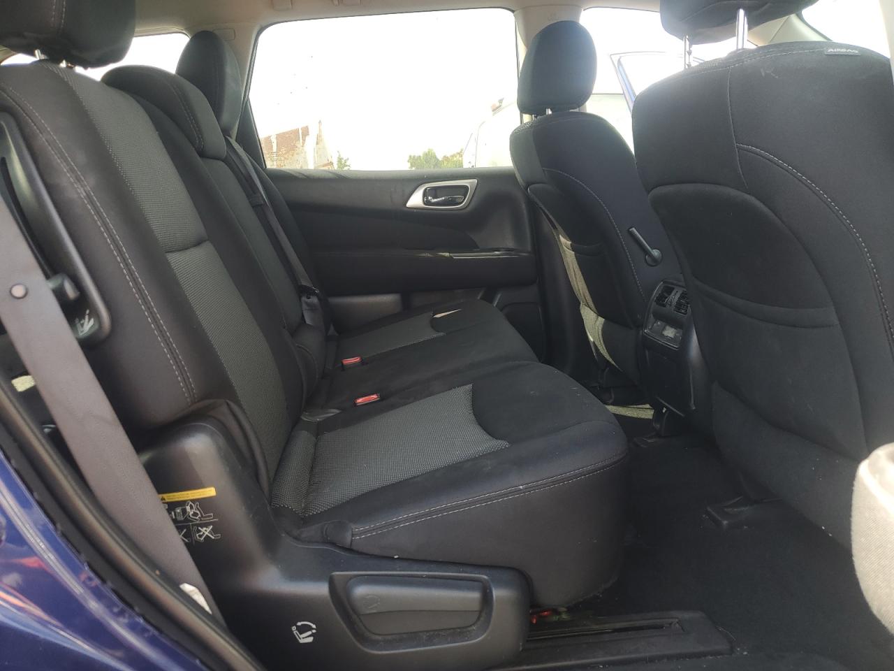2017 Nissan Pathfinder S VIN: 5N1DR2MN2HC658725 Lot: 65841065