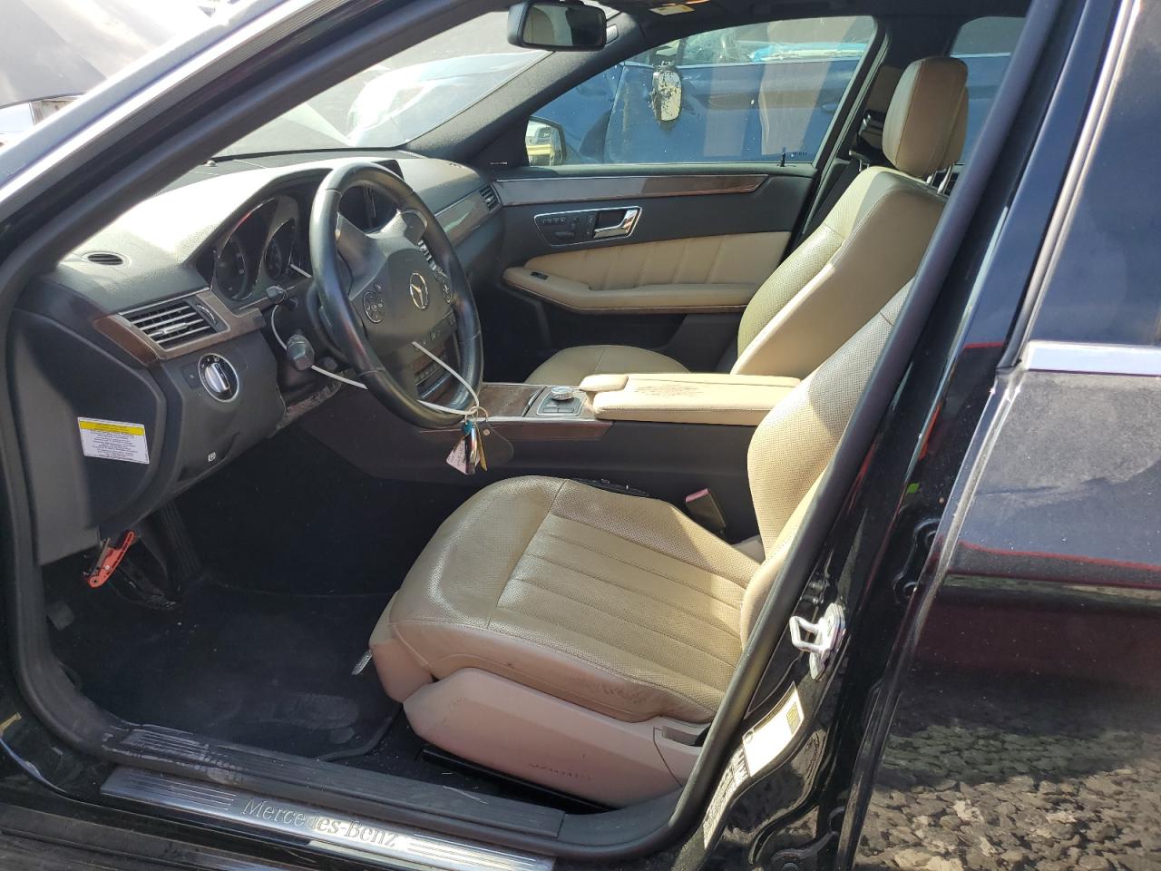 wddhf7cb7ba453638 WDDHF7CB7BA453638 2011 Mercedes-Benz E 550