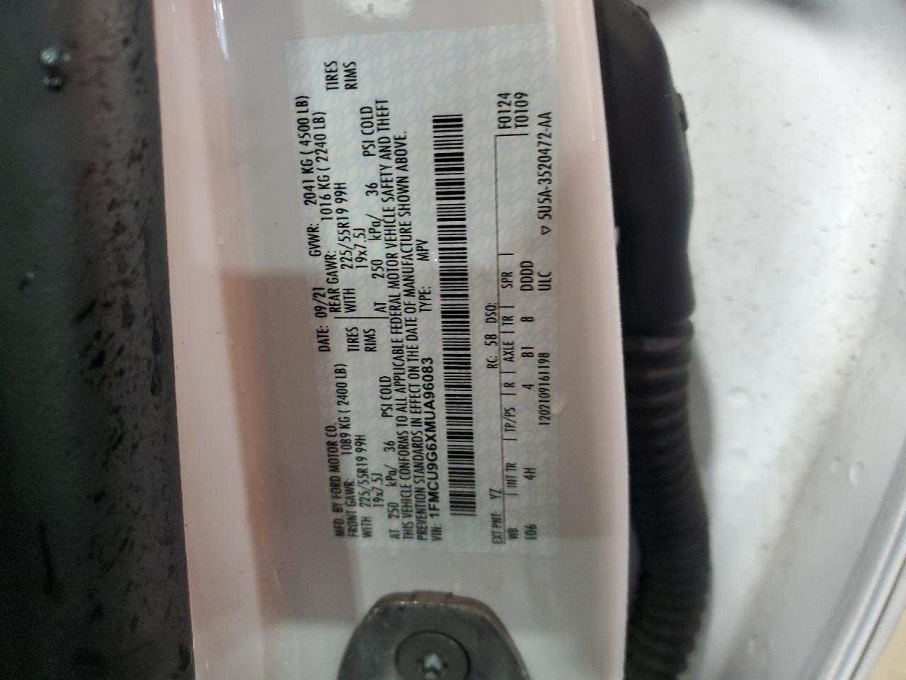 2021 Ford Escape Se VIN: 1FMCU9G6XMUA96083 Lot: 63449485