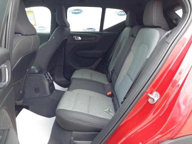 2023 VOLVO XC40 + T4 RECHARGE AUTO 