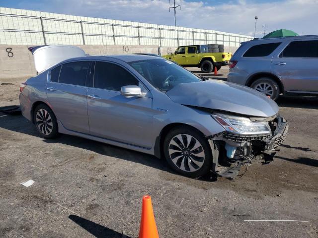 Седаны HONDA ACCORD 2017 Серебристый