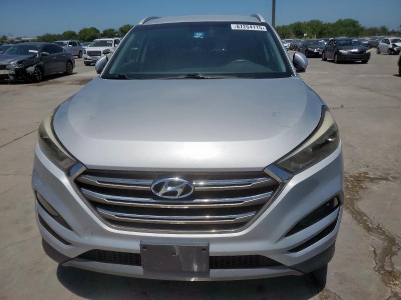  HYUNDAI TUCSON 2016 Srebrny