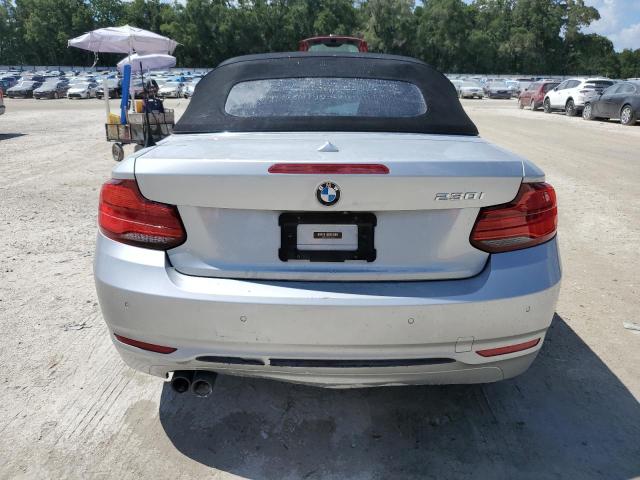  BMW 2 SERIES 2018 Srebrny