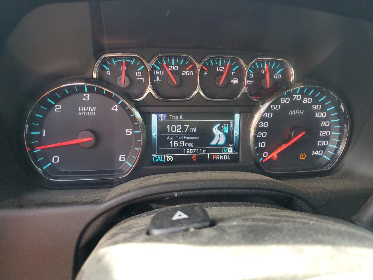 2019 Chevrolet Suburban K1500 Lt VIN: 1GNSKHKC4KR106823 Lot: 64463975