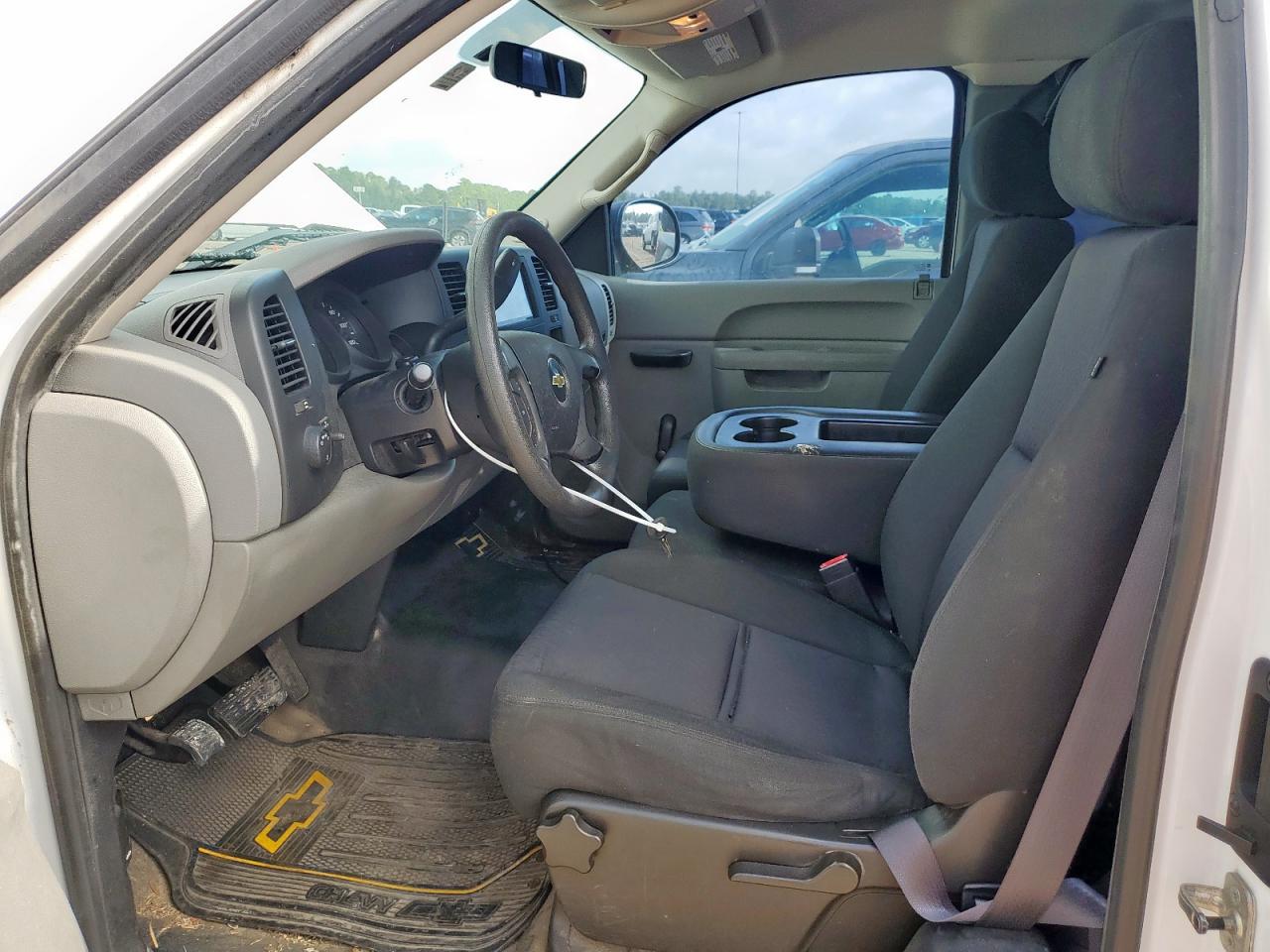 2011 Chevrolet Silverado C1500 VIN: 1GCRCPEX3BZ254538 Lot: 64926205