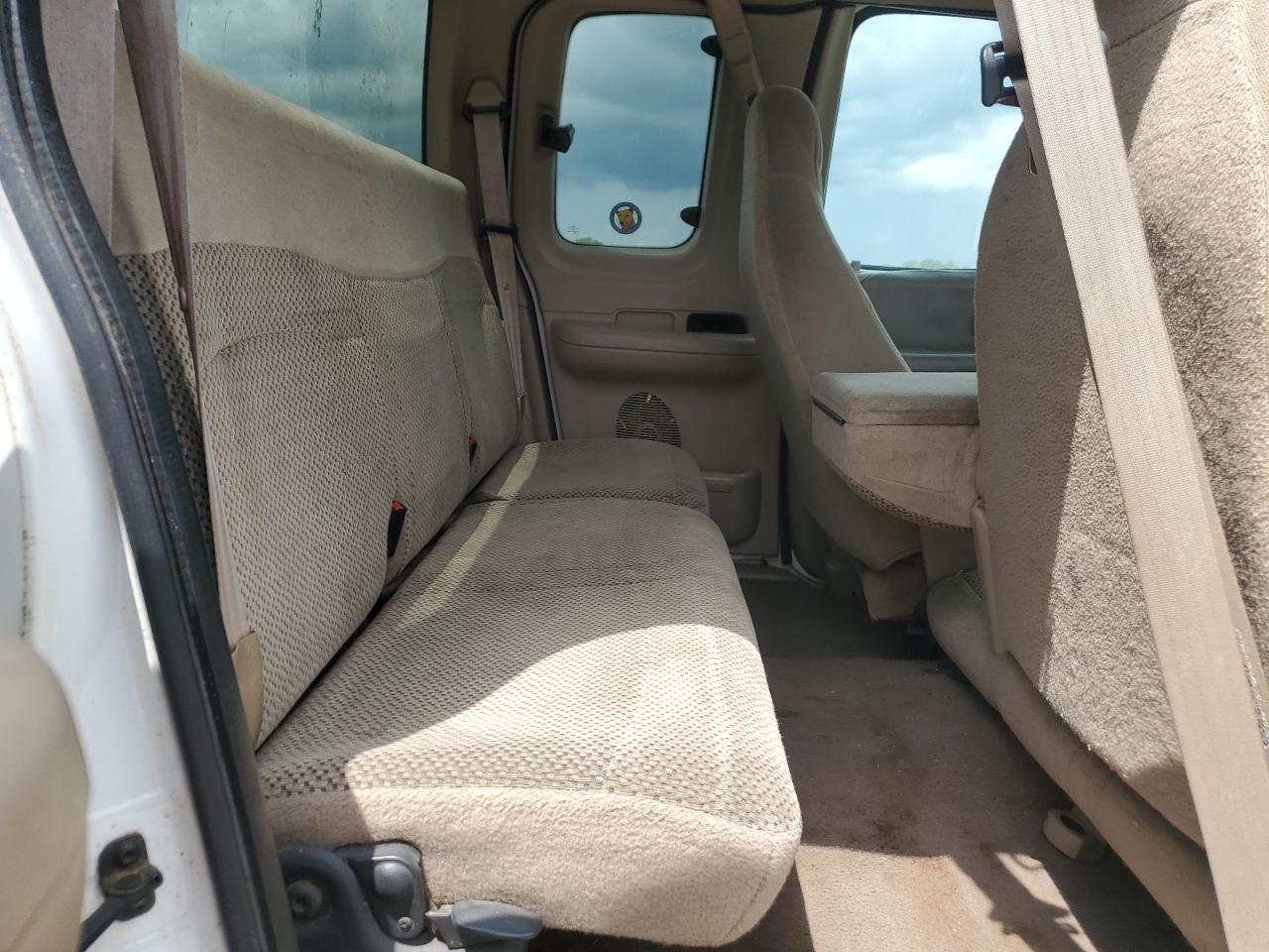 2000 Ford F150 VIN: 1FTRX18L6YNA35907 Lot: 64468715