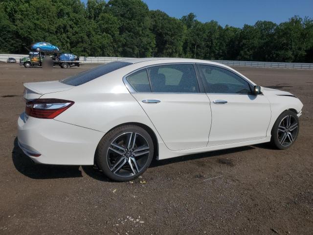  HONDA ACCORD 2017 Белы