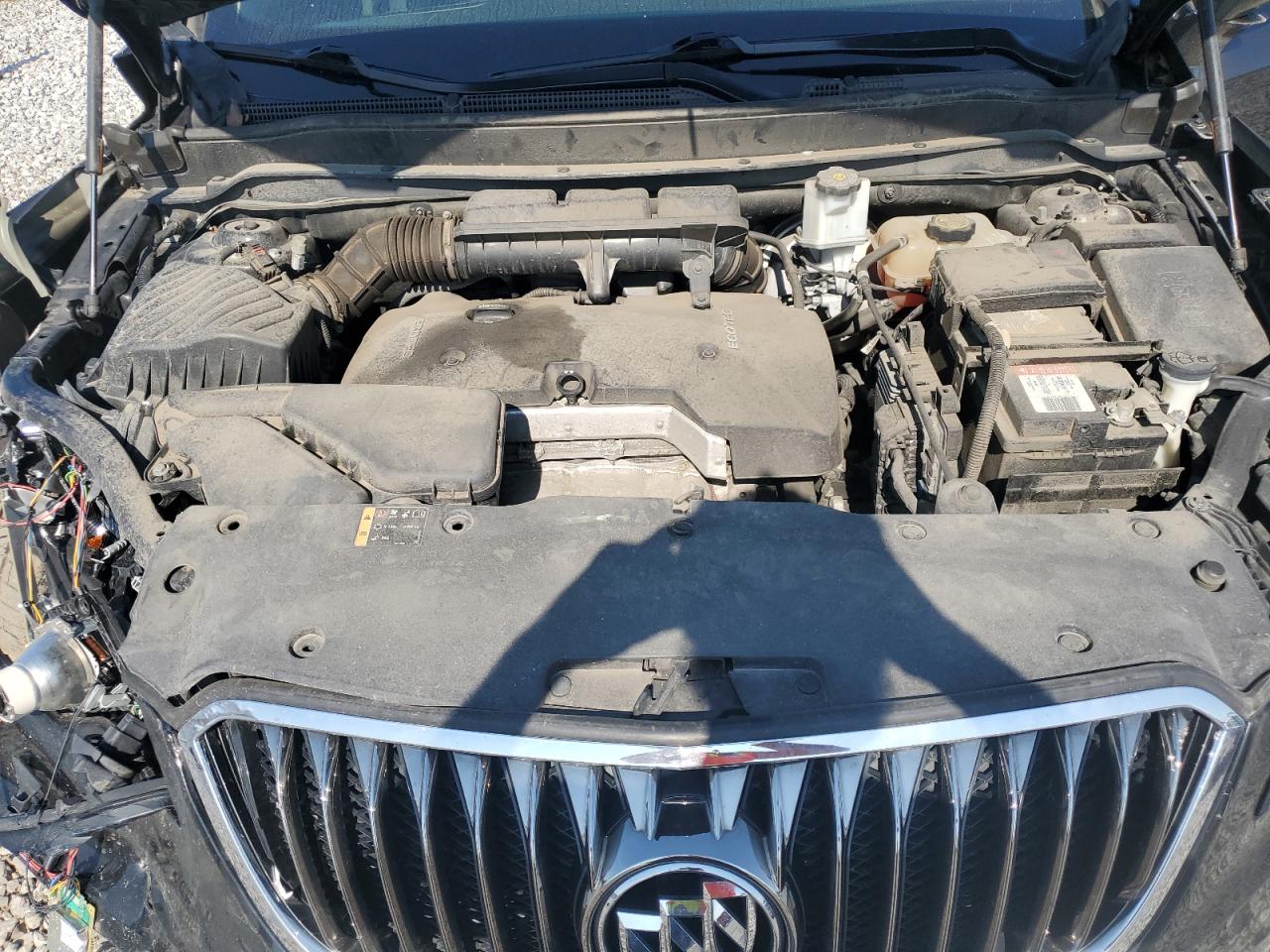 2017 Buick Envision Essence VIN: LRBFXBSA8HD062627 Lot: 63702105