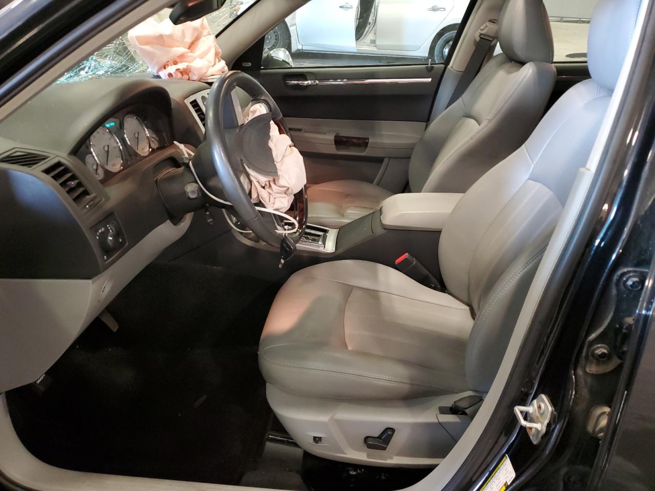 2007 Chrysler 300C VIN: 2C3KK63H37H687959 Lot: 64689035