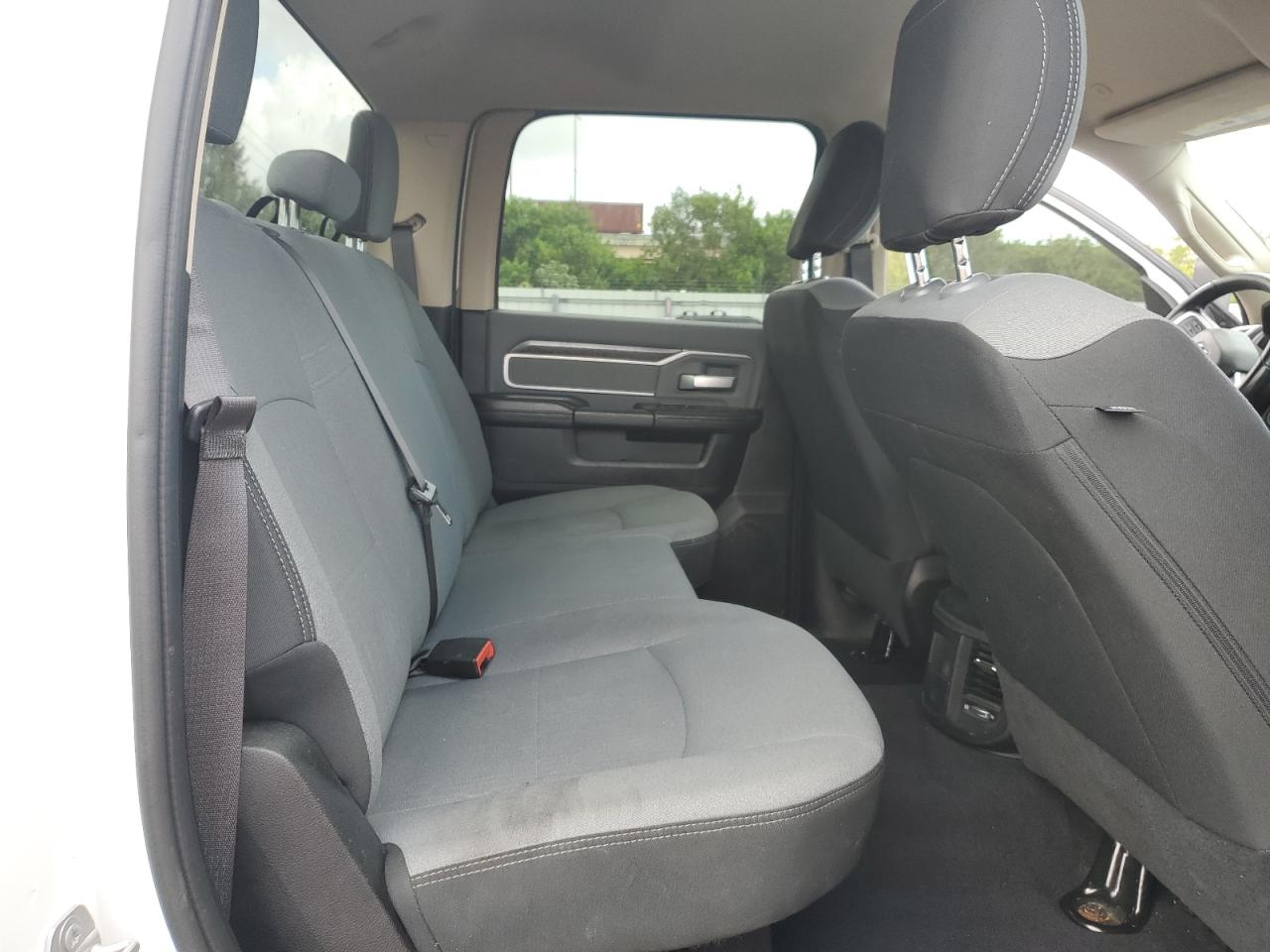 2020 Ram 2500 Big Horn VIN: 3C6UR5DL4LG159751 Lot: 64393445
