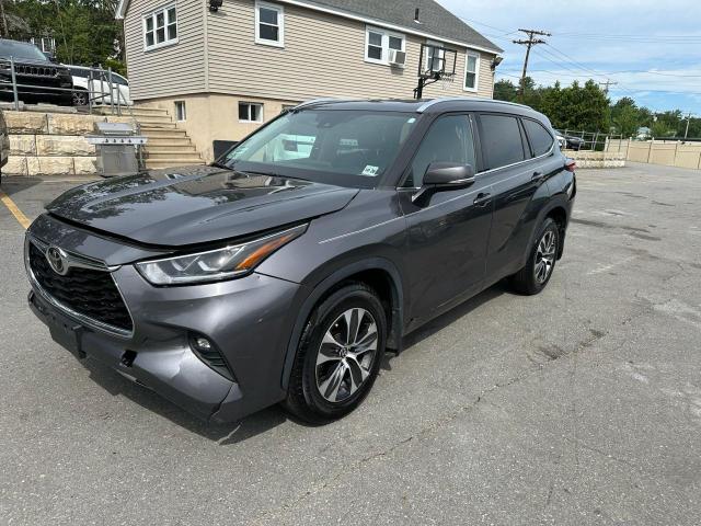 TOYOTA HIGHLANDER 2021