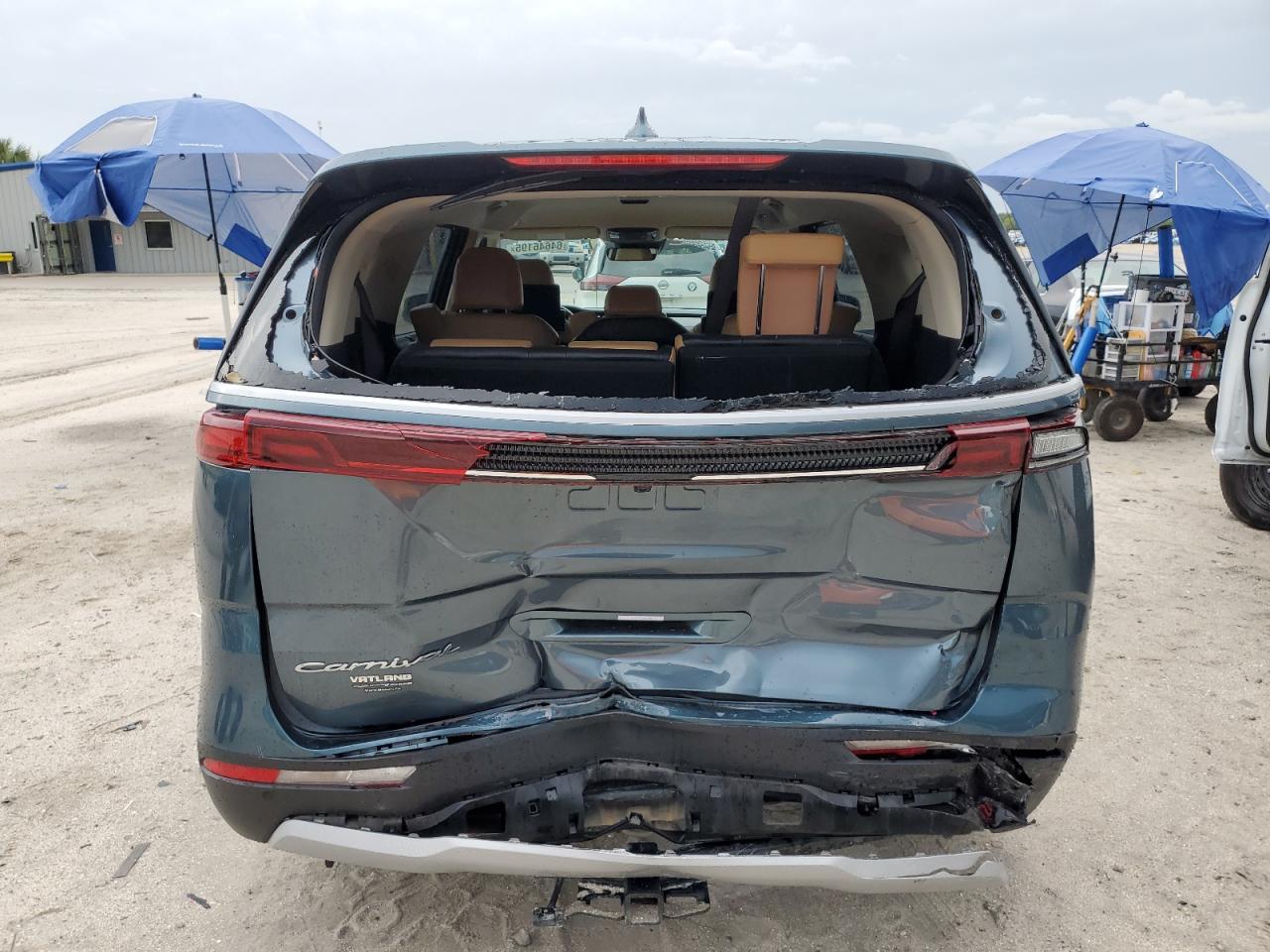 2022 Kia Carnival Ex VIN: KNDNC5H37N6147333 Lot: 64646195