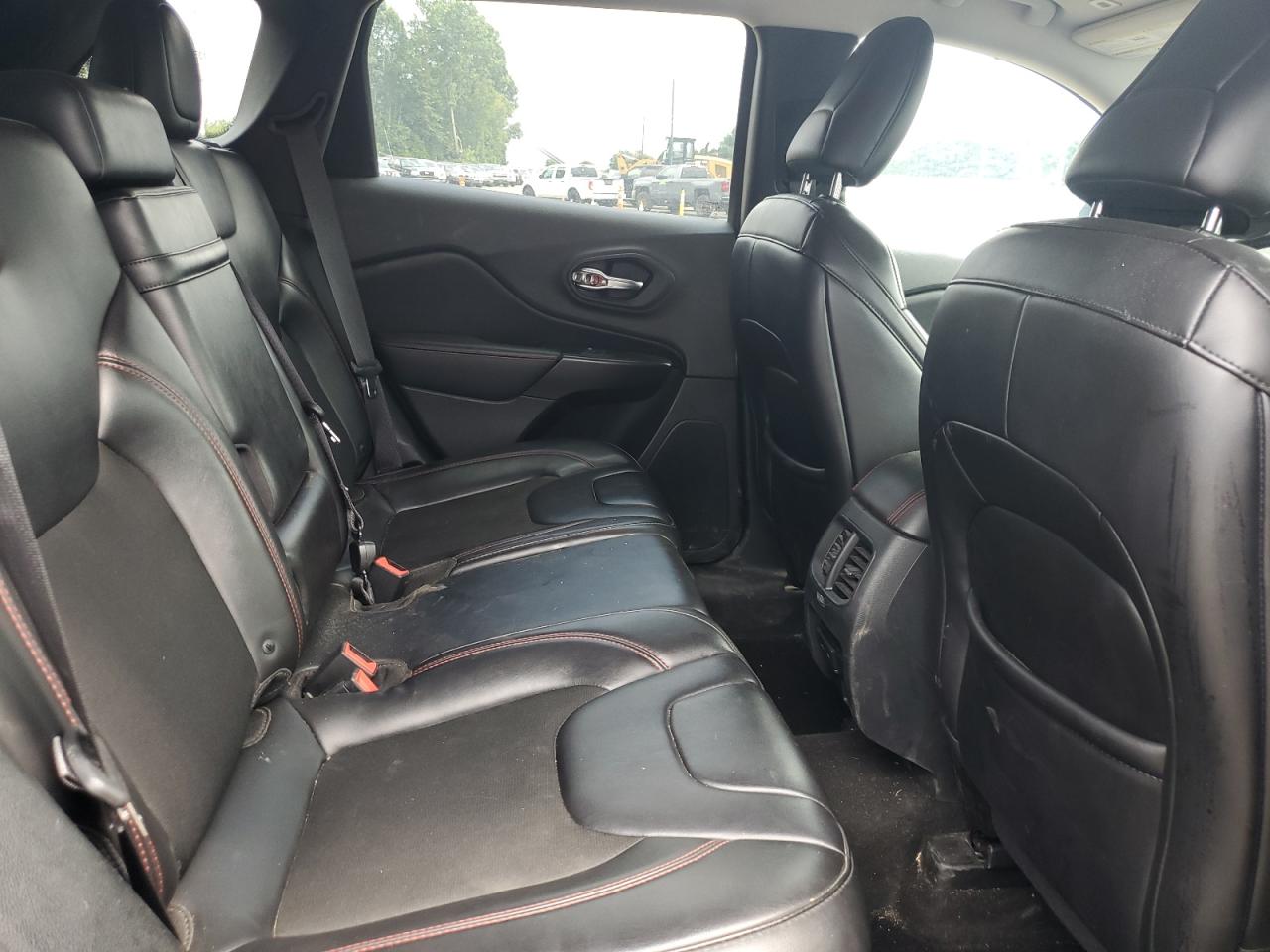 2019 Jeep Cherokee Trailhawk VIN: 1C4PJMBN0KD341776 Lot: 66327405