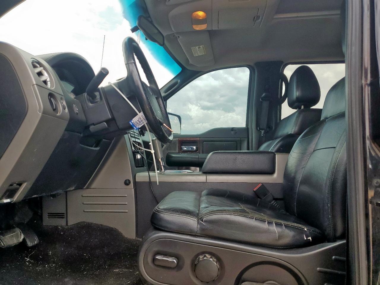2005 Ford F150 Supercrew VIN: 1FTPW12585KE90369 Lot: 62142855