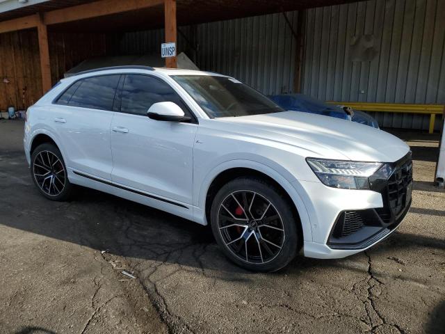  AUDI Q8 2021 Biały