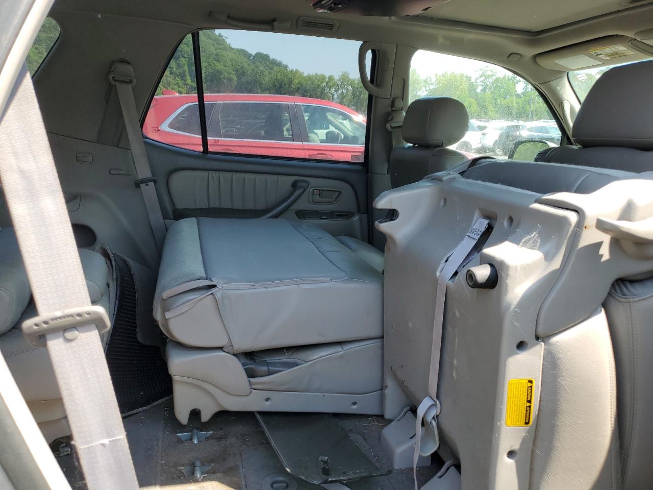 2003 Toyota Sequoia Limited VIN: 5TDBT48AX3S183798 Lot: 67035065