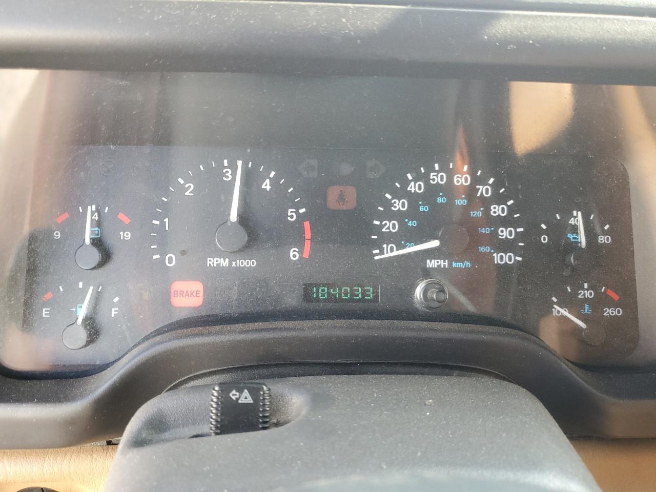 1998 Jeep Wrangler / Tj Se VIN: 1J4FY29P2WP786540 Lot: 63675465
