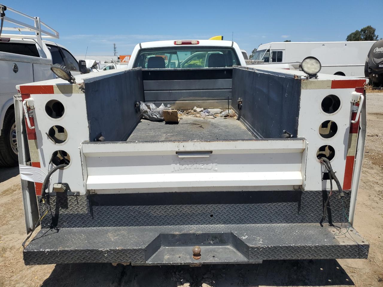 2004 Chevrolet Silverado C2500 Heavy Duty VIN: 1GCHC24U14E375763 Lot: 65745045