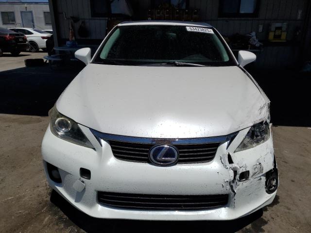  LEXUS CT 200 2013 Белы