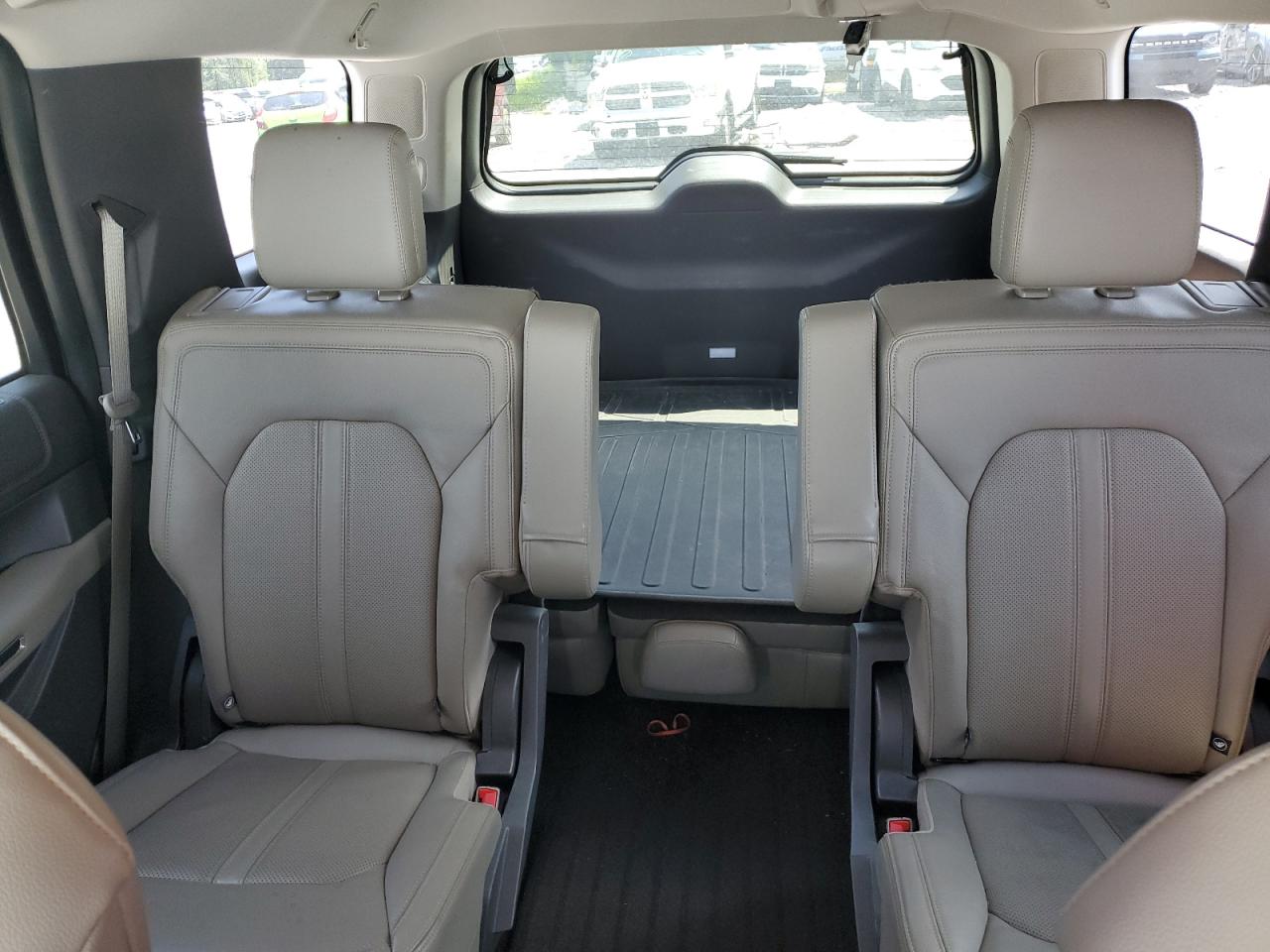 2019 Ford Expedition Limited VIN: 1FMJU1KT6KEA87605 Lot: 66952525