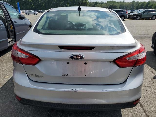  FORD FOCUS 2013 Srebrny