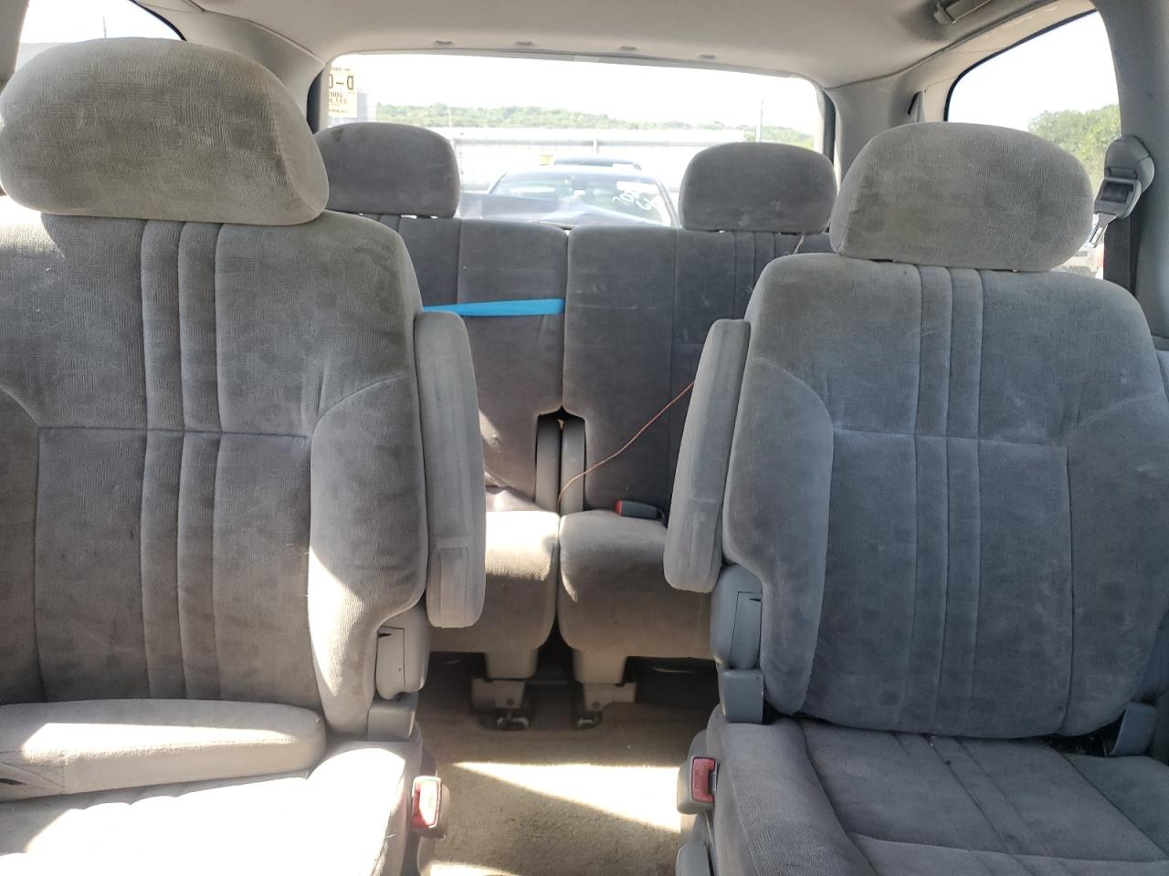 2002 Toyota Sienna Le VIN: 4T3ZF13C42U507127 Lot: 64205875