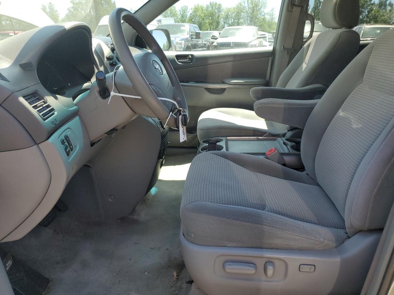 2006 Toyota Sienna Ce VIN: 5TDZA23C96S505546 Lot: 63297625