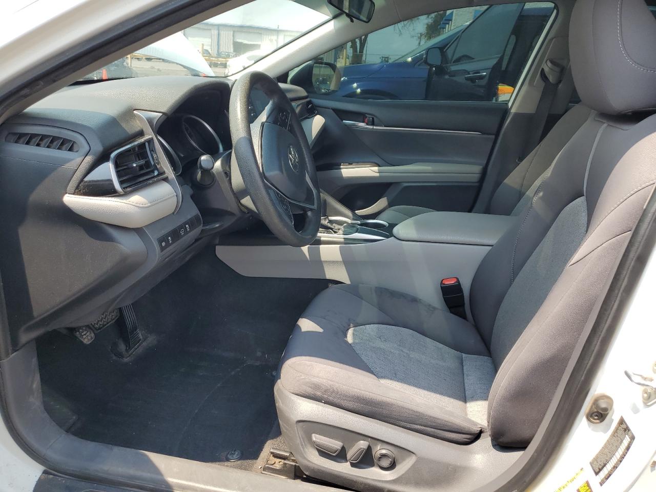 2021 Toyota Camry Le VIN: 4T1C11AK1MU574634 Lot: 64783115